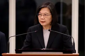 没头没脑！台湾年轻人只听一面之词，自作自受任由民进党摆布图片