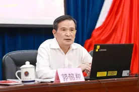 【主题教育】榜样如旗，这场大讲堂很有力量！图片