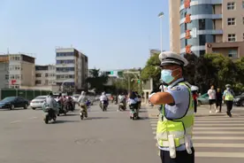 高温来袭！车主大热天咋安全出行，交警有话说图片