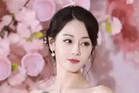 “天生不上镜”的9位女明星，真人个个又瘦又美，比照片漂亮10倍图片