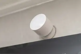 人在传感器和浴霸联动打造智能卫生间，自动开关灯、自动换气吹风图片