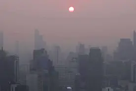 缅甸富豪来了！在泰国抢购房屋，最喜欢带游泳池的别墅图片
