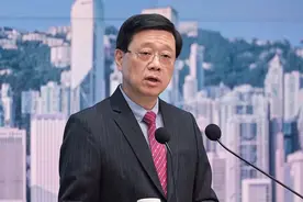 李嘉诚卖港口，李家超、梁振英回应图片