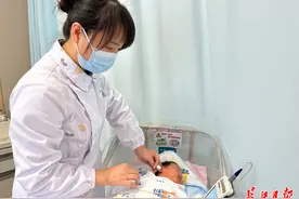 宝宝出生4天已通过三道筛查，省两会代表委员：推动筛查技术创新与研发图片