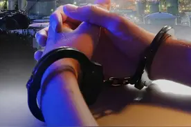“80后”美女富豪被刑拘，曾6000万撬动54亿上市公司图片