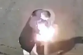 男子放烟花身亡后续：去年刚二婚，妻子已怀孕，借火路人麻烦了图片
