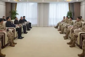 普陀区领导赴上海警备区走访慰问图片