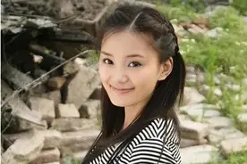 从“国民初恋”沦落到卖货柜姐，38岁仍居无定所，为何还让人羡慕图片