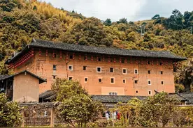 夯土房被抛弃是历史趋势？为啥农村已几乎没人建土房子了啊？图片