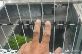 越来越多人不装“鸟笼式”防盗窗！学学北京人的做法，好看又好用图片