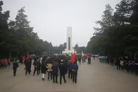 2024年清明前夕，第四次走进太行太岳烈士陵园图片