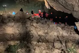 “这是生命的奇迹！”潜水科考队员被困溶洞69小时生还记图片