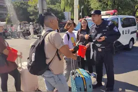 新警第一天报到，就碰上“事”了图片