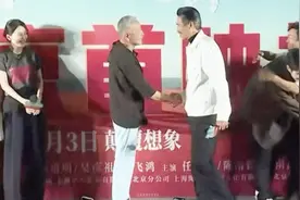 这一夜：50年第一次「跑厅」的陈道明，将江湖地位呈现得淋漓尽致图片