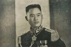 国军怪才中将：刘伯承粟裕多次包围痛歼他，但最终也没逮住他图片