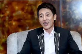 吕颂贤的花花情史：靠风度征服了5个女人，为女友拒拿富婆5000万图片