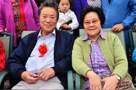 歌唱家李光羲妻子去世，李光羲离世才一年半，他们的故事令人泪目图片
