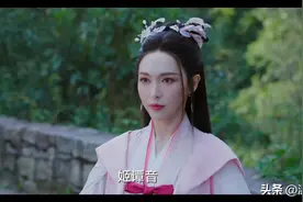 面相全变了！再看42岁唐嫣和38岁杨幂，才明白两人"差别"在哪图片