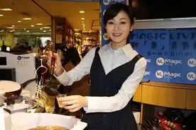 演员万绮雯：吕颂贤多次求复合，甄子丹下跪求爱，她曾经有多抢手图片
