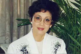 她比谢芳还美，抢徐玉兰的风头，后与演员丈夫离婚，现状如何？图片