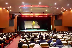 稷山上演生态环境主题蒲剧《桃花源的春天》图片