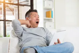 天冷血压高，心脑猝死多发，洗澡必须注意！5点叮嘱要记牢图片