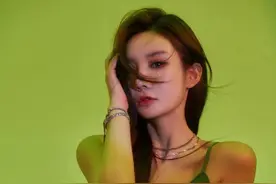 身材极致样貌一流堪称盛世美颜——金善雅图片