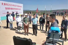 太原市举办2024年谷子全程机械化暨春耕春播农机展演示活动图片
