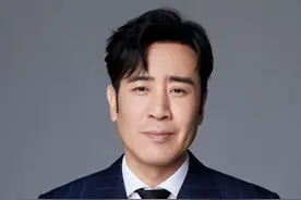 他是当红影帝，幼年丧父，被亲姐哺乳养大，是姐姐也是妈图片