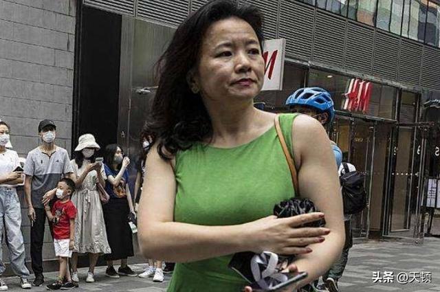被逮捕的4位央视主持人，最严重的被驱逐出境，个个沦为阶下囚