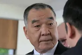 金门局势有变，美高官突然窜台，金门炮击演训暂停，岛内认怂了？图片