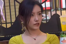 盘点全网喝酒的六大美女，你觉得谁最能喝图片