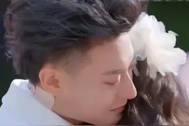 笑不活了！黄子韬身上纹了徐艺洋名字和生日，网友：藏得太深了图片