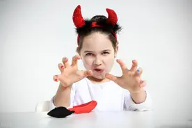 初中生被同学杀人埋尸，少年恶魔横行，到底为了什么？图片