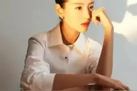 45岁董洁：一婚出轨王大治，离婚11年后，才和丈夫和解图片