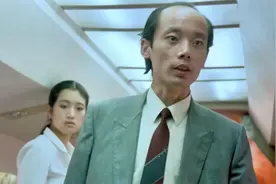 张艺谋争议最大的烂片！题材大胆故事敏感，35年前删减才上映图片