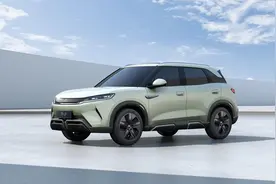 10万级爆款来了？比亚迪全新纯电A0级SUV，「元UP」全爆料公开！图片