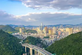共庆“人才日” 组织部长有话说｜龙章怀：大力实施“人才兴市”战略 激励更多人才共建贵阳贵安图片