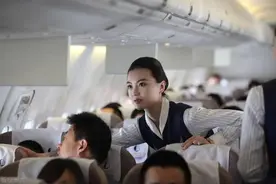 机场人员悉心提示：这几样能随身带上飞机，很多人却都悄悄丢掉了图片