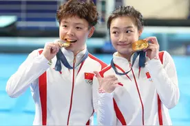 昌雅妮巴黎奥运会夺金上热搜！10多年来，父母一直陪她在战斗图片