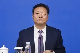 孙起生已任山东省人民政府办公厅主任图片