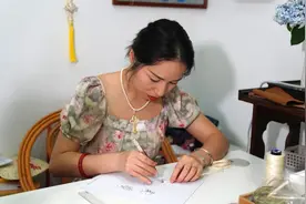 万物皆可“盘”，90后“守艺人”用盘扣传递“新”意图片