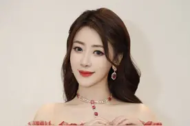 陈紫函 性感身材 柔美迷人图片