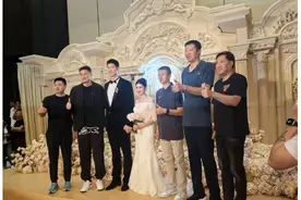 男篮国手大婚！王治郅+胡明轩+张镇麟+付豪+三宁全来了 伴郎团亮眼图片