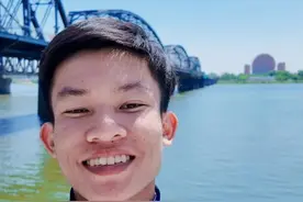 我越南人，不顾母亲反对到中国留学，坐高铁感受中国速度，太震撼图片