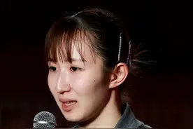 早田希娜：王曼昱选手对我使用发球回抛，可惜裁判没发现图片