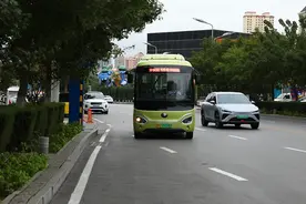 榆林中心城区微型公交上线啦！图片