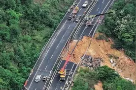 梅大高速公路塌方灾害：爱心人士众志成城共救援图片