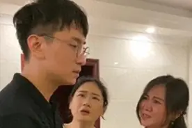 重庆小伙当了8年上门女婿，被欺负要离婚，妻子挽留：求你别走图片