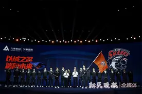 新赛季新主场，上海男篮先定了个小目标图片